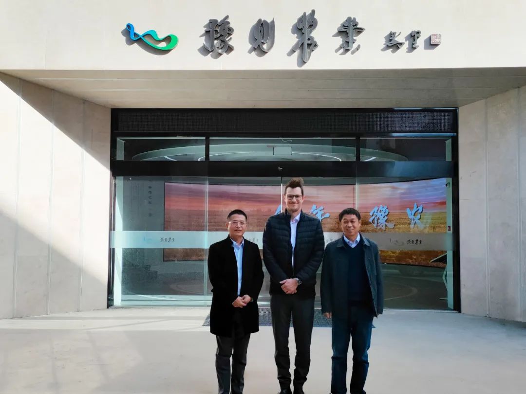 ���Hԭ���ܙC(j��)��(g��u)���g(sh��)����Evan Esch�W�R���w�Ƽ����^�{(di��o)��